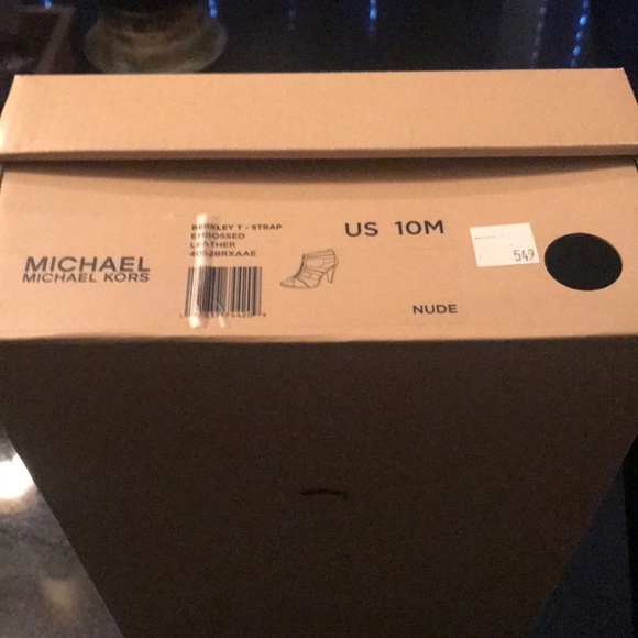 Michael Kors Berkley T-Strap Sandals - Picture 7 of 8